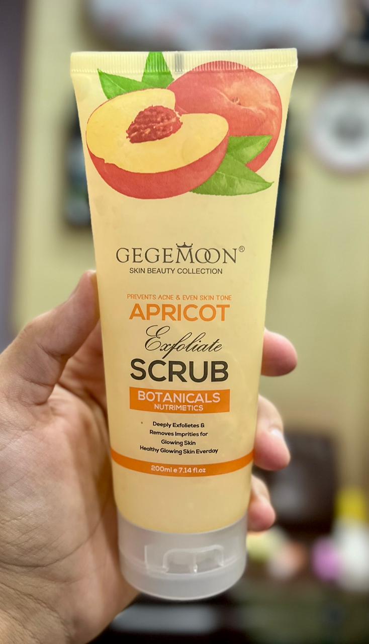 Gegemoon New Fruity Exfoliation Scrub – Deep Cleansing & Brightening Body Scrub ~ Apricot (200ml)