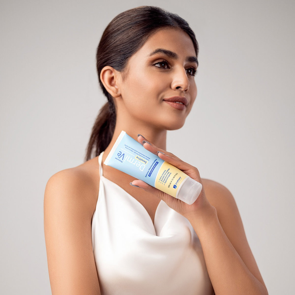 Jenpharm Dermive Sensitive Moisturizer 100ml for Dry, Irritated & Sensitive Skin Ceramides + Hyaluronic Acid Formula